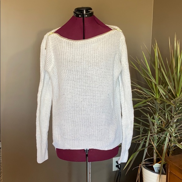 G by Guess White Kopan Zipper Neck Sweater (Size M) - Picture 2 of 8